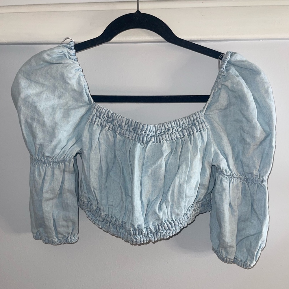 NEW ZARA CROPPED TOP - has tag